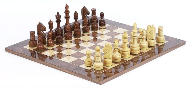 Staunton Champ Chessmen & Master Board