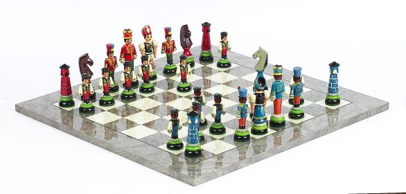 Huszar Chessmen & Superior Board