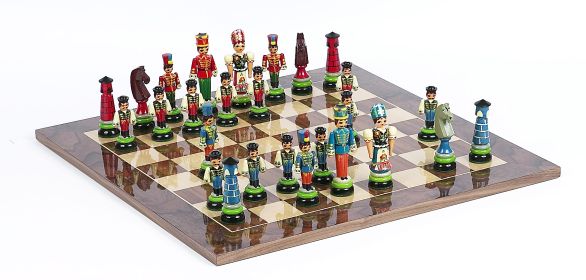 Huszar Chessmen & Master Board