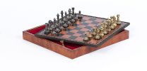 Florentine Staunton Chessmen & Leatherette Cabinet Board