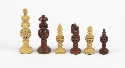 Champion Tournament Chessmen